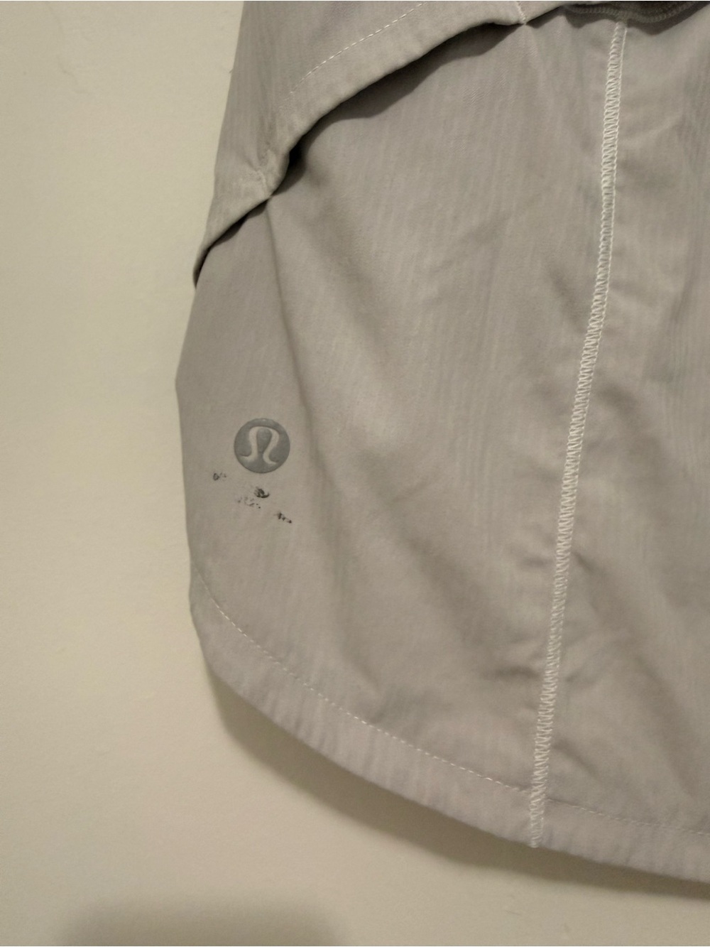 lululemon athletica Light Gray speed up Shorts with Wide Waistband 4” - Picture 3 of 6